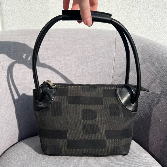 Bali Batuffo logo pattern canvas mini shoulder bag - Picture 1 of 12